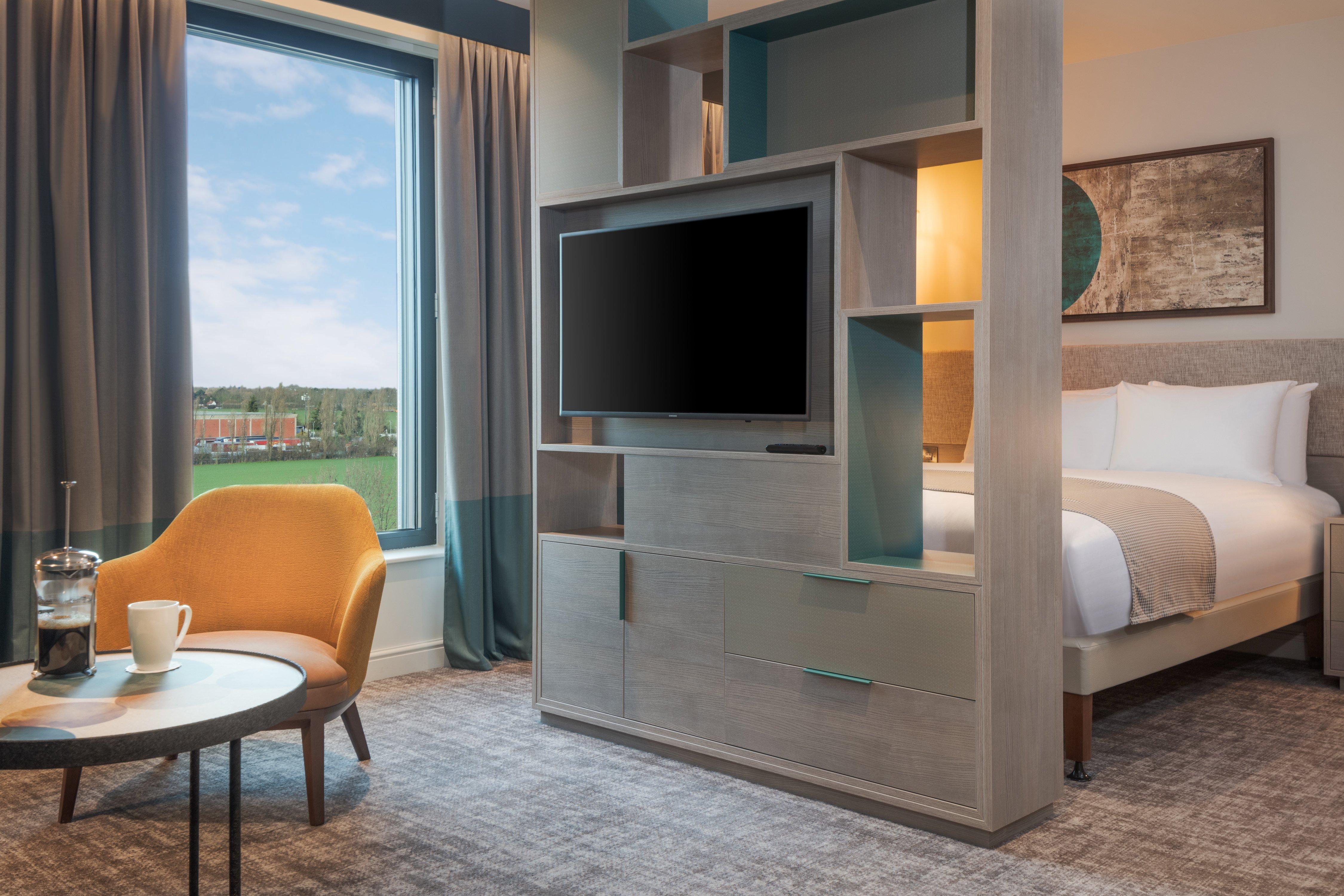 Staybridge Suites London Heathrow - Bath Road, An Ihg Aparthotel Hillingdon Esterno foto
