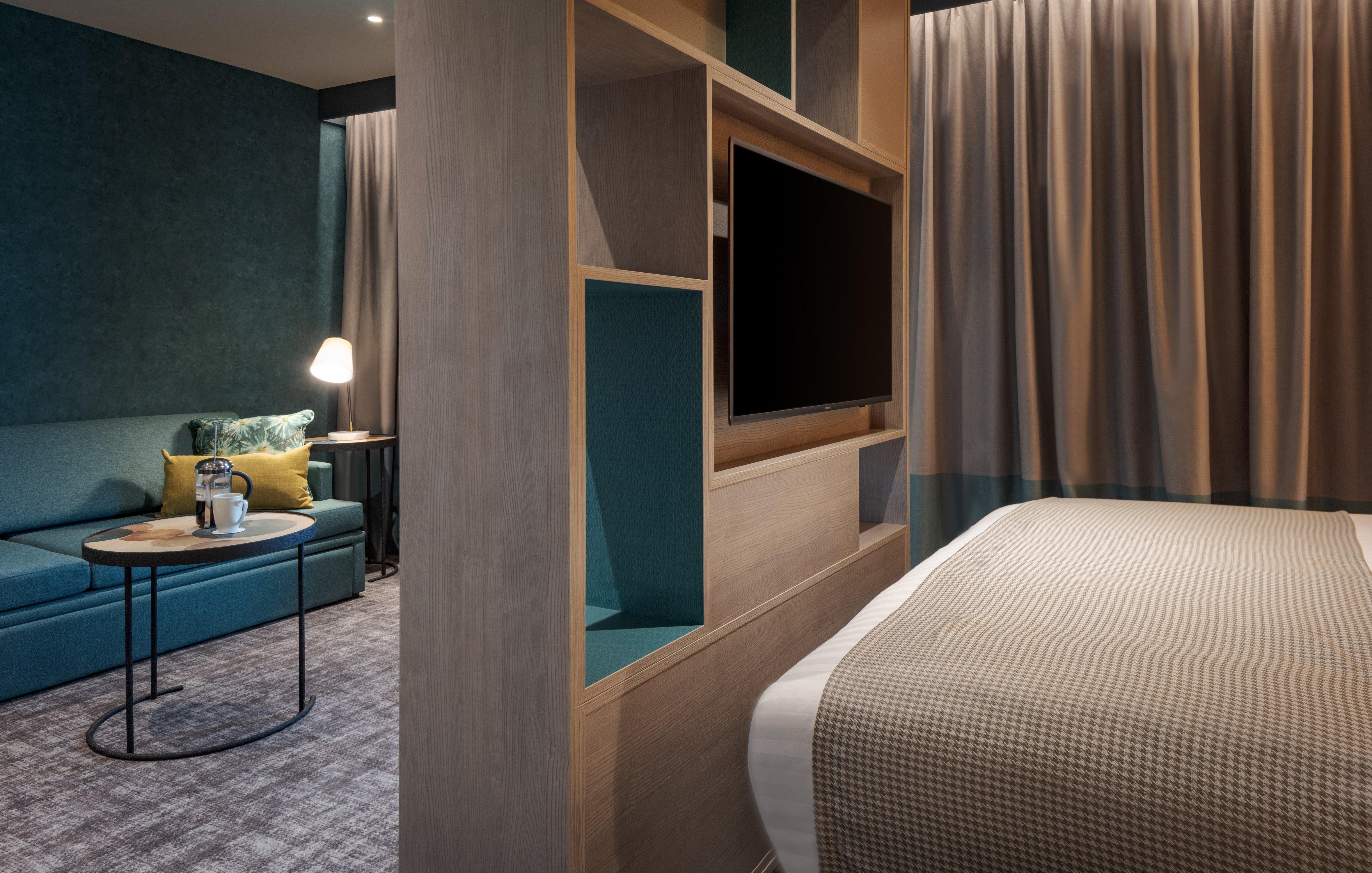 Staybridge Suites London Heathrow - Bath Road, An Ihg Aparthotel Hillingdon Esterno foto