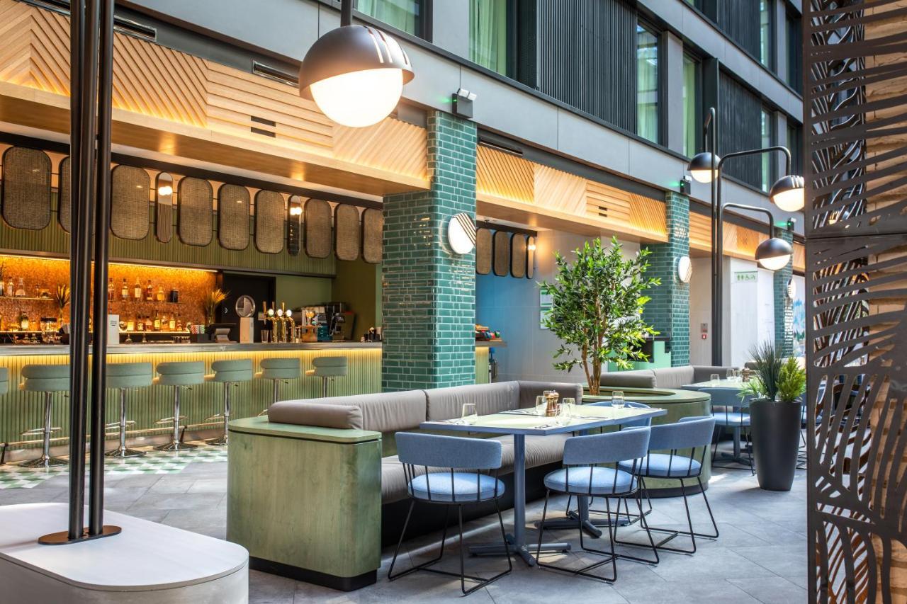 Staybridge Suites London Heathrow - Bath Road, An Ihg Aparthotel Hillingdon Esterno foto